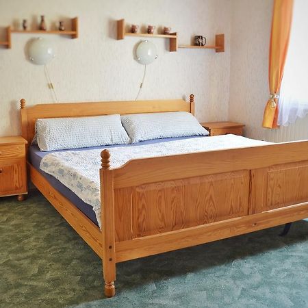 Guest House Kuks Luaran gambar