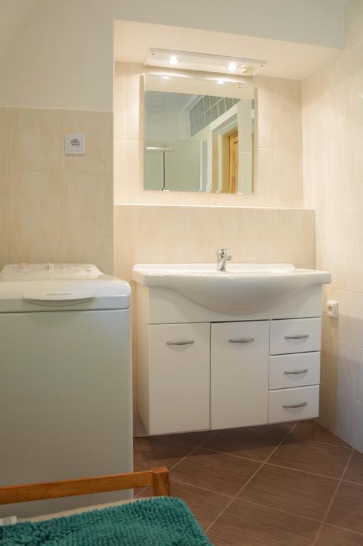 Guest House Kuks Luaran gambar