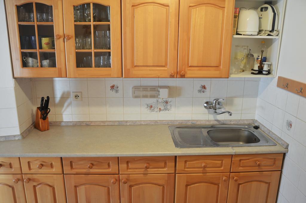 Guest House Kuks Luaran gambar